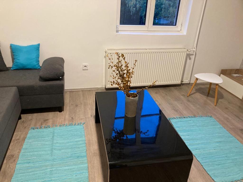Downtown Modern 3 Bedrroom+ Living Room Apartment Wesselenyi 1.3 Szombathely Exterior foto